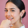 Aretes de Circonia Cuadrada con Perlas Caidas - Imagen 2